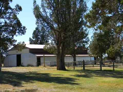 26545 Willard Rd, Bend, OR 97701 photo 16