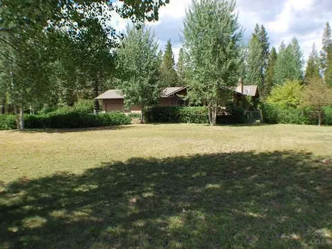 17240 Covina Rd, Bend, OR 97707 photo 2