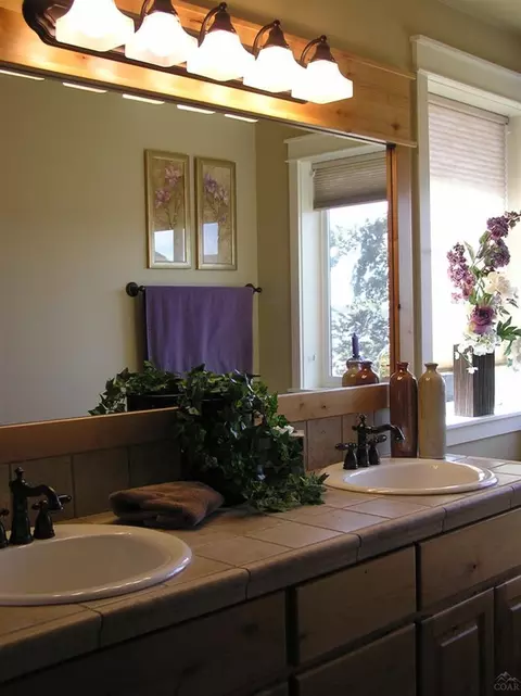 63121 NE Brookstone Ln, Bend, OR 97701 photo 7