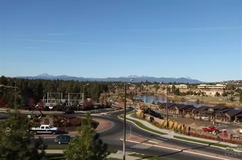 981 SW Vantage Point Way, Bend, OR 97702 photo 18