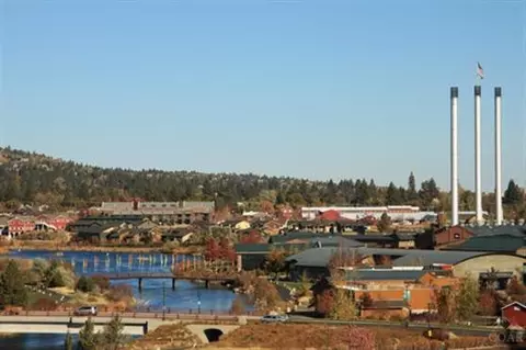981 SW Vantage Point Way, Bend, OR 97702 photo 2