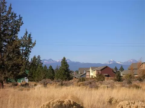 21310 Stevens Rd, Bend, OR 97702 photo 4