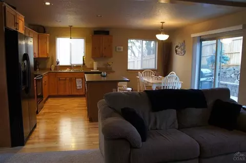 62072 Wolcott Pl, Bend, OR 97701 photo 7