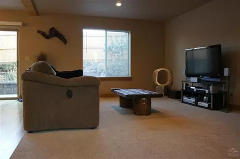 62072 Wolcott Pl, Bend, OR 97701 photo 5