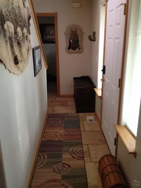 21140 Oriole Ln, Bend, OR 97701 photo 4