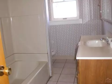 23600 E Highway 20, Bend, OR 97701 photo 6