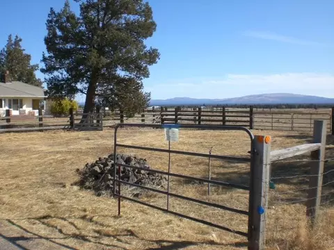23600 E Highway 20, Bend, OR 97701 photo 7