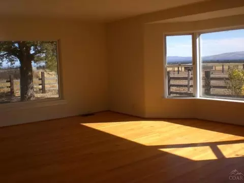 23600 E Highway 20, Bend, OR 97701 photo 3