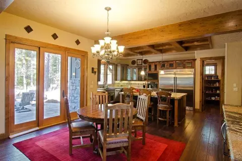 56184 Sable Rock Loop, Bend, OR 97707 photo 6