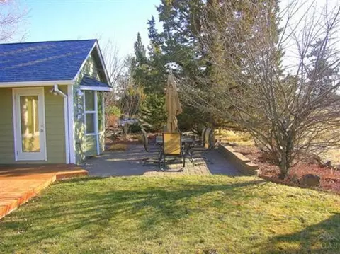 20779 Arago Cir, Bend, OR 97701 photo 8