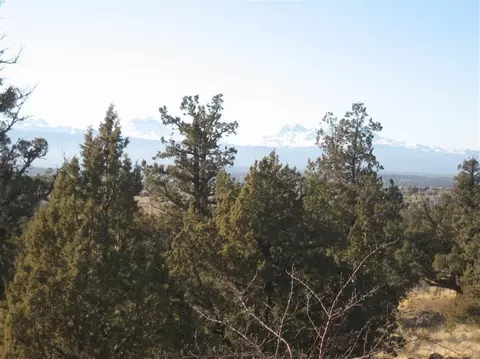 65235 85th St, Bend, OR 97701 photo 2