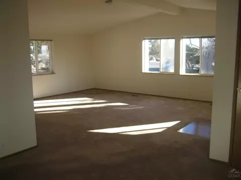 65235 85th St, Bend, OR 97701 photo 3