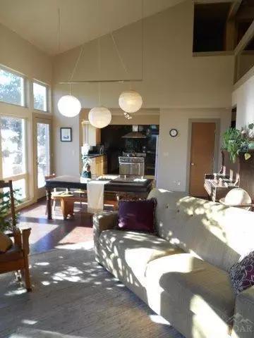 65505 76th St, Bend, OR 97701 photo 5