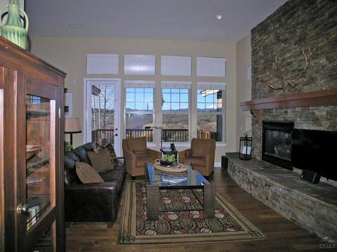 61897 Fall Creek Loop, Bend, OR 97702 photo 10
