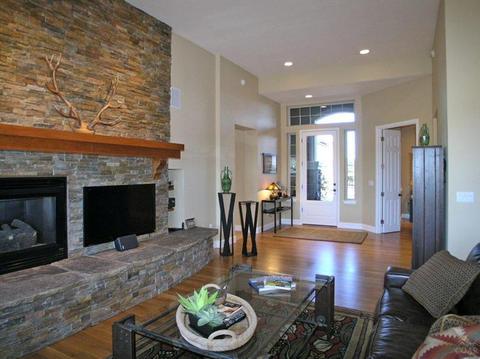 61897 Fall Creek Loop, Bend, OR 97702 photo 9