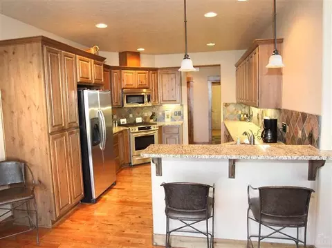 61982 SE Janalee Pl, Bend, OR 97702 photo 8