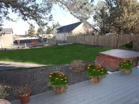 61982 SE Janalee Pl, Bend, OR 97702 photo 18