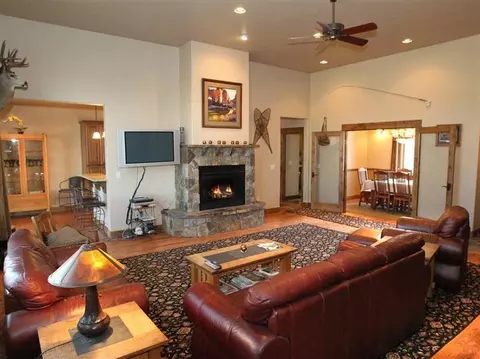 61982 SE Janalee Pl, Bend, OR 97702 photo 5