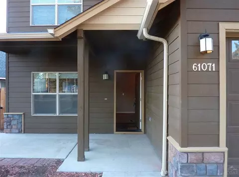61071 Parrell Rd, Bend, OR 97702 photo 3