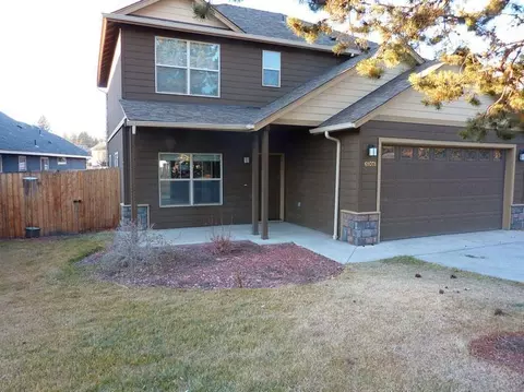 61071 Parrell Rd, Bend, OR 97702 photo 2