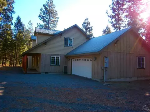 15647 Old Mill Rd, La Pine, OR 97739 photo 2