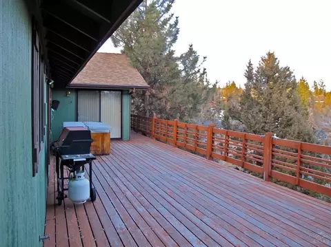 1932 NW 4th St, Bend, OR 97701 photo 11