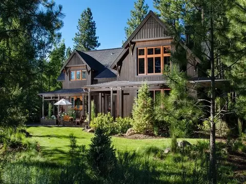 60710 Golf Village Loop, Bend, OR 97702 photo 1