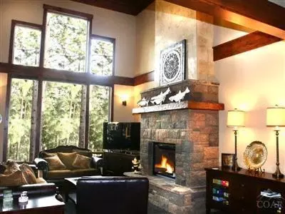 60468 Snap Shot Loop, Bend, OR 97702 photo 4
