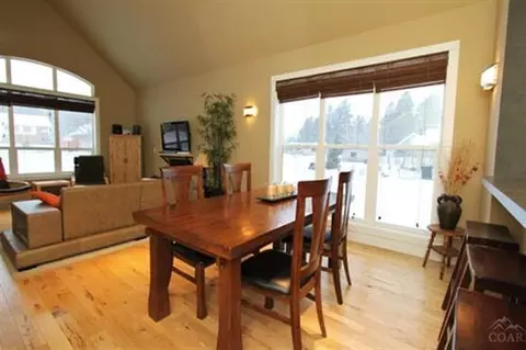 20030 Millcrest Pl, Bend, OR 97701 photo 3