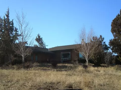 21215 Young Ave, Bend, OR 97701 photo 2
