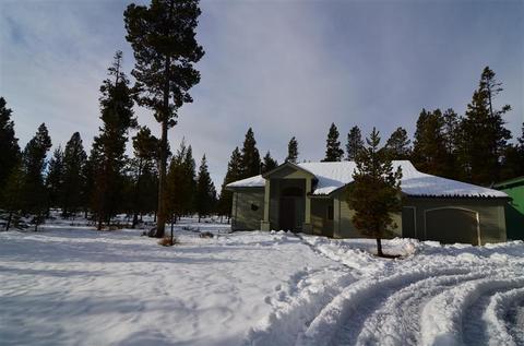 54807 Witch Tree Rd, Bend, OR 97707 photo 2