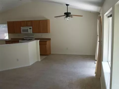 19997 Powers Rd, Bend, OR 97702 photo 5