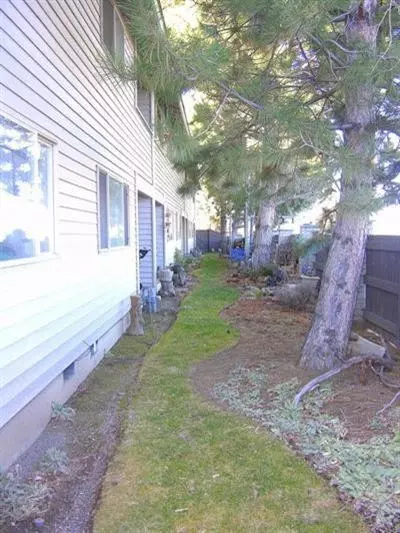 1801 NE Purcell Blvd, Bend, OR 97701 photo 8