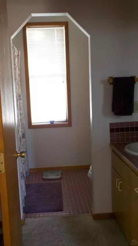 59825 Calgary Loop, Bend, OR 97702 photo 9