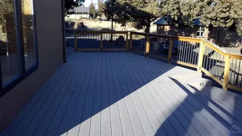 59825 Calgary Loop, Bend, OR 97702 photo 4