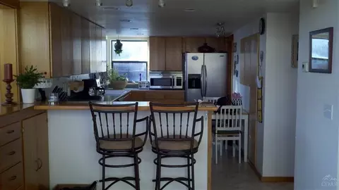 59825 Calgary Loop, Bend, OR 97702 photo 6