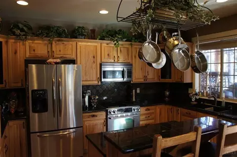 55384 Gross Dr, Bend, OR 97707 photo 15
