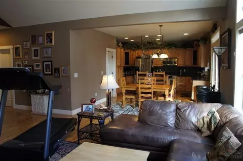 55384 Gross Dr, Bend, OR 97707 photo 8