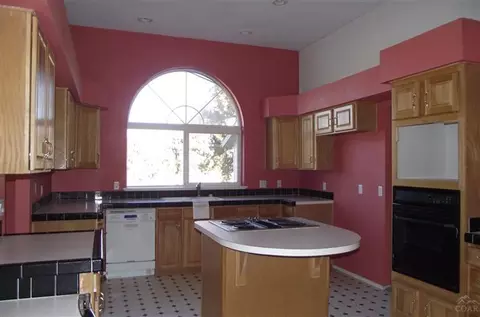 62755 Juniper Rd, Bend, OR 97701 photo 4