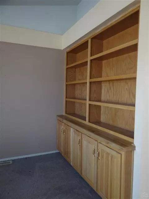 62755 Juniper Rd, Bend, OR 97701 photo 8