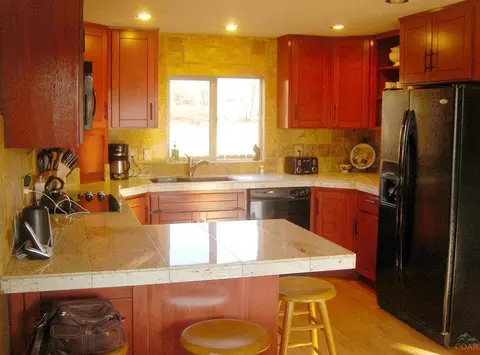 64865 Glacier View Dr, Bend, OR 97701 photo 8