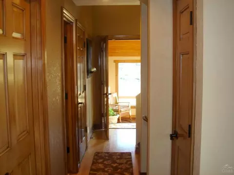 64865 Glacier View Dr, Bend, OR 97701 photo 11