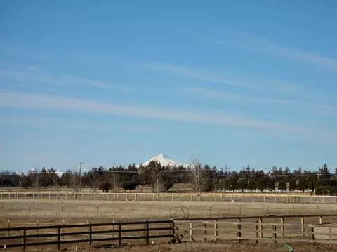 64865 Glacier View Dr, Bend, OR 97701 photo 23