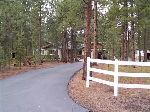 51985 Read Loop, La Pine, OR 97739 photo 12