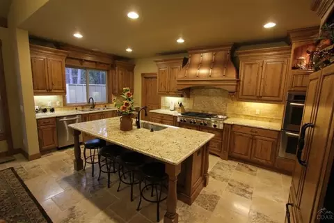 56827 Dancing Rock Loop, Bend, OR 97707 photo 3