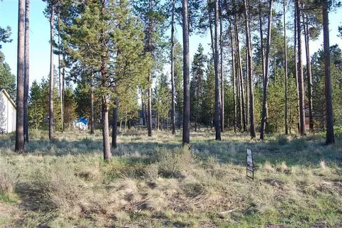 17445 Rail Dr, Bend, OR 97707 photo 1