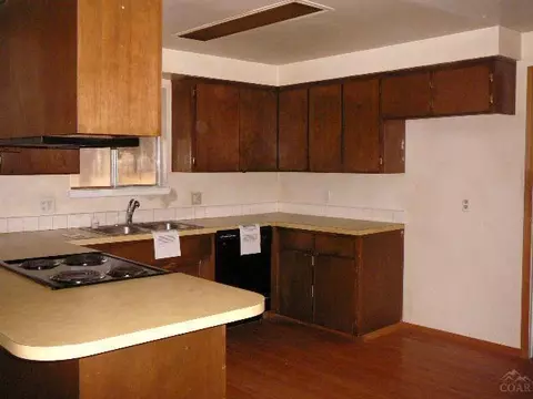 22980 Donna Ln, Bend, OR 97701 photo 3