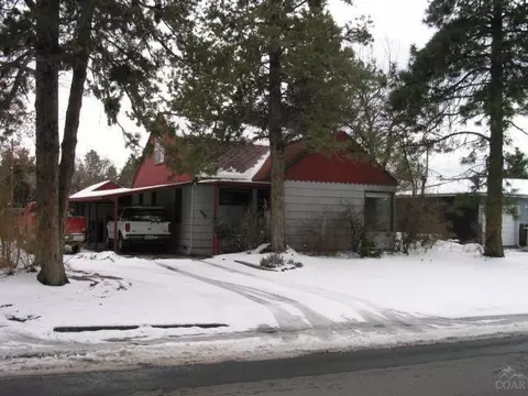 635 NE Kearney Ave, Bend, OR 97701 photo 1