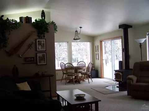 52010 Read Loop, La Pine, OR 97739 photo 8