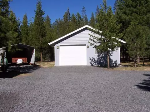52010 Read Loop, La Pine, OR 97739 photo 3